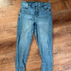 American Eagle high rise jegging - light wash